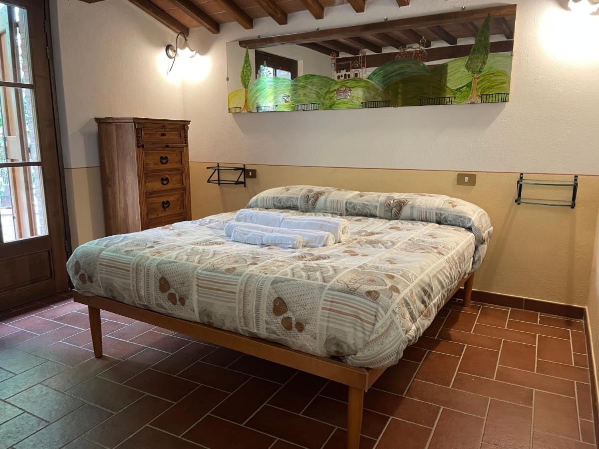 Ferienwohnung La Costarella Montefollonico Exterior foto